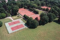 vittel|tennis|court tennis|clubmed|parc thermal|loisirs|sport|vue aérienne|arbres