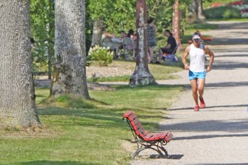 vittel|sport|© Jean-Jacques DALIA|jogging|course|courrir|parc-banc