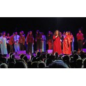 totalpraisemasschoir|gospel|chanteuses|njp|vittel|palaisdescongrès|crédits photos © Jean-Jacques DALIA - ville de Vittel