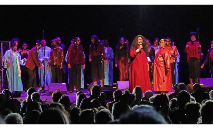 totalpraisemasschoir|gospel|chanteuses|njp|vittel|palaisdescongrès|crédits photos © Jean-Jacques DALIA - ville de Vittel