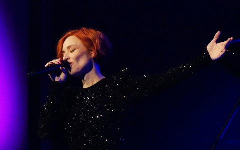 natashastpier|chanteuse|©Jean-JacquesDALIA-villedeVittel