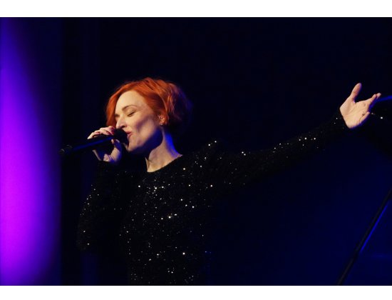 natashastpier|chanteuse|©Jean-JacquesDALIA-villedeVittel