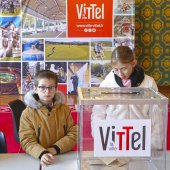 vittel|urne|élections|enfants