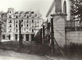 campinternés|hotel|vittel