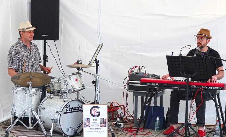 groupe2G|daliajean-charles|batteur|clavier|musiciens