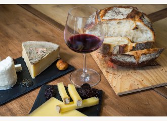 vin|fromage|adobestock