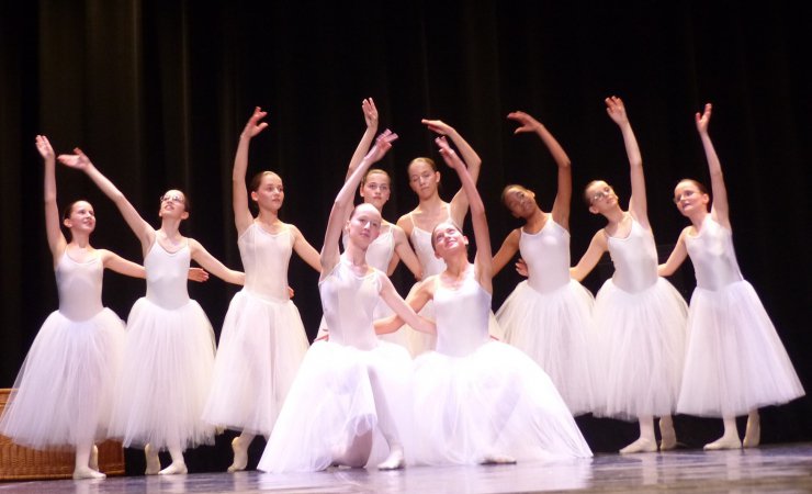 danseuses|© Anne-Laure COULON - ville de Vittel