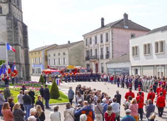 cérémonie8mai1945|Vittel