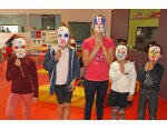 Confection de masques © Service Jeunesse - ville de Vittel