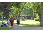 Pétanque au parc thermal © Jean-Jacques DALIA - ville de Vittel